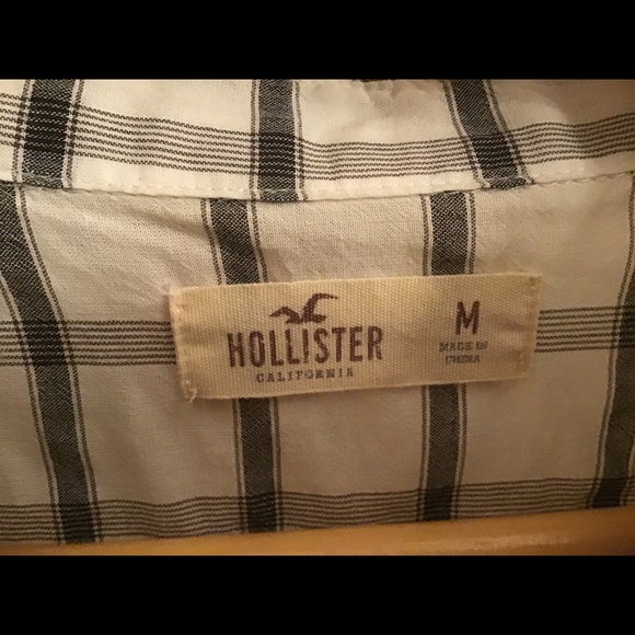 Hollister Shirt- size M - Picture 2 of 6